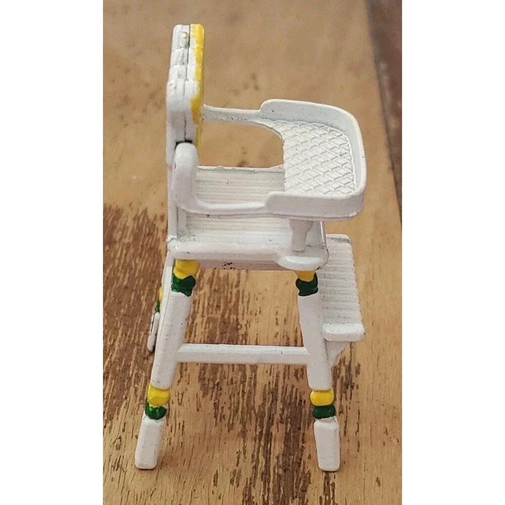 Vintage Durham Industries 1977 Die Cast Metal Baby Highchair Doll Playhouse Toy
